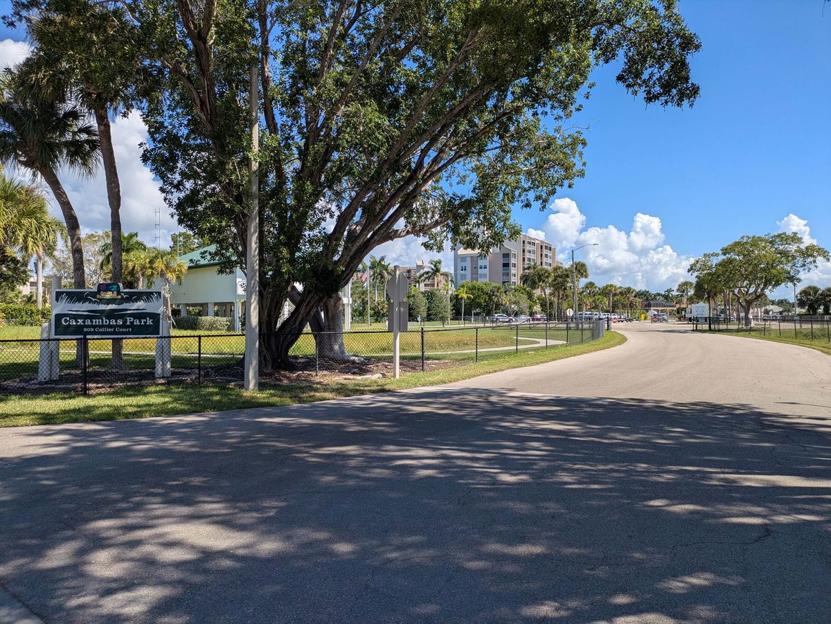 Caxambas park entrance sign